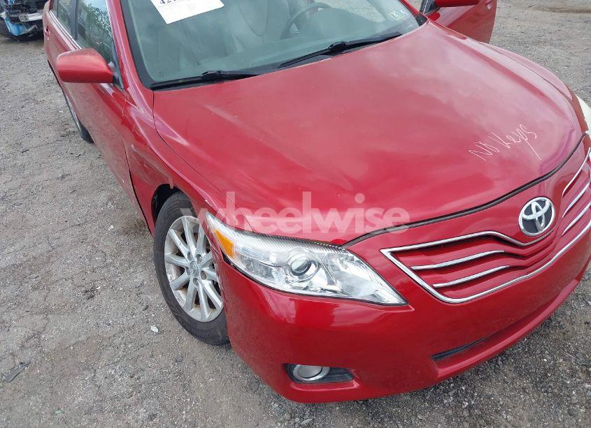 Photo 16 of 2011 Toyota Camry XLE (VIN 4T1BF3EK3BU117758)