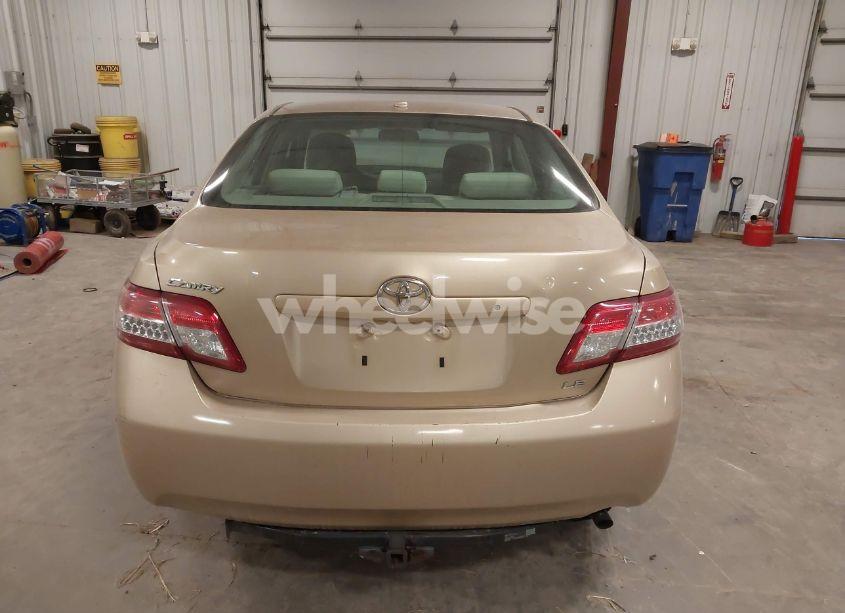 Photo 17 of 2011 Toyota Camry LE (VIN 4T1BF3EK3BU127710)