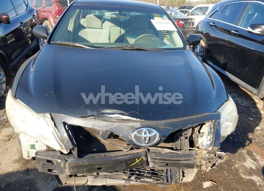 Photo 12 of 2011 Toyota Camry LE (VIN 4T1BF3EK3BU136312)