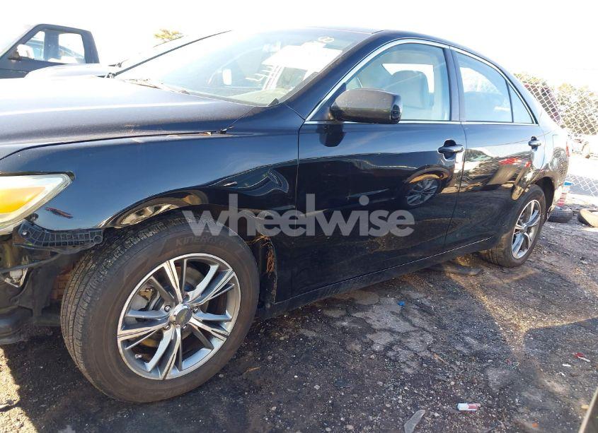 Photo 14 of 2011 Toyota Camry LE (VIN 4T1BF3EK3BU136312)