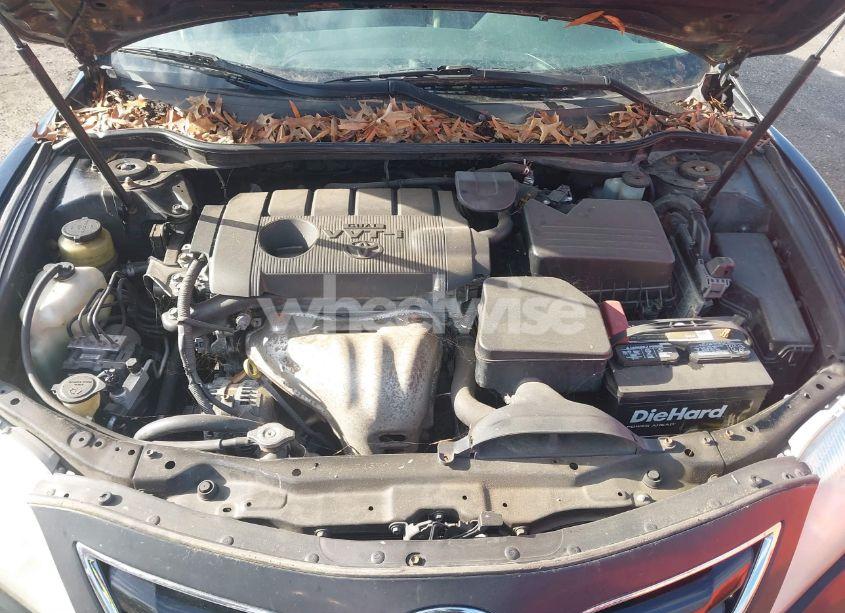 Photo 10 of 2011 Toyota Camry LE (VIN 4T1BF3EK3BU144880)