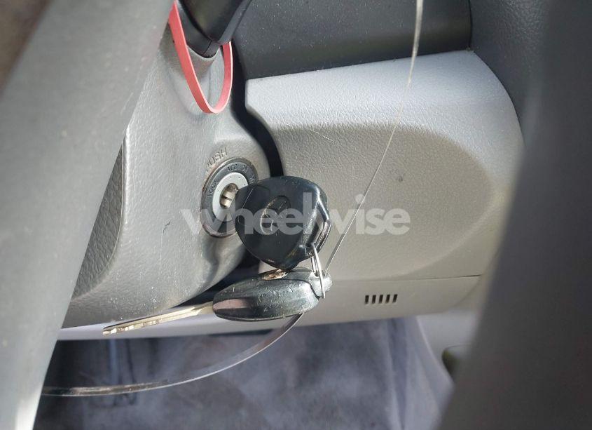 Photo 11 of 2011 Toyota Camry LE (VIN 4T1BF3EK3BU144880)