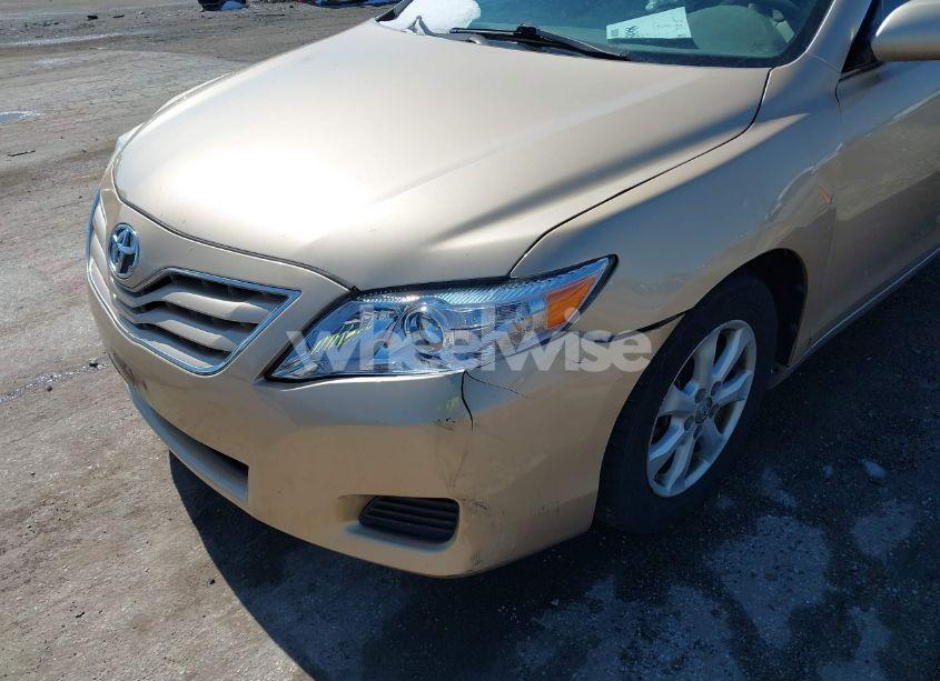 Photo 6 of 2011 Toyota Camry LE (VIN 4T1BF3EK3BU150405)