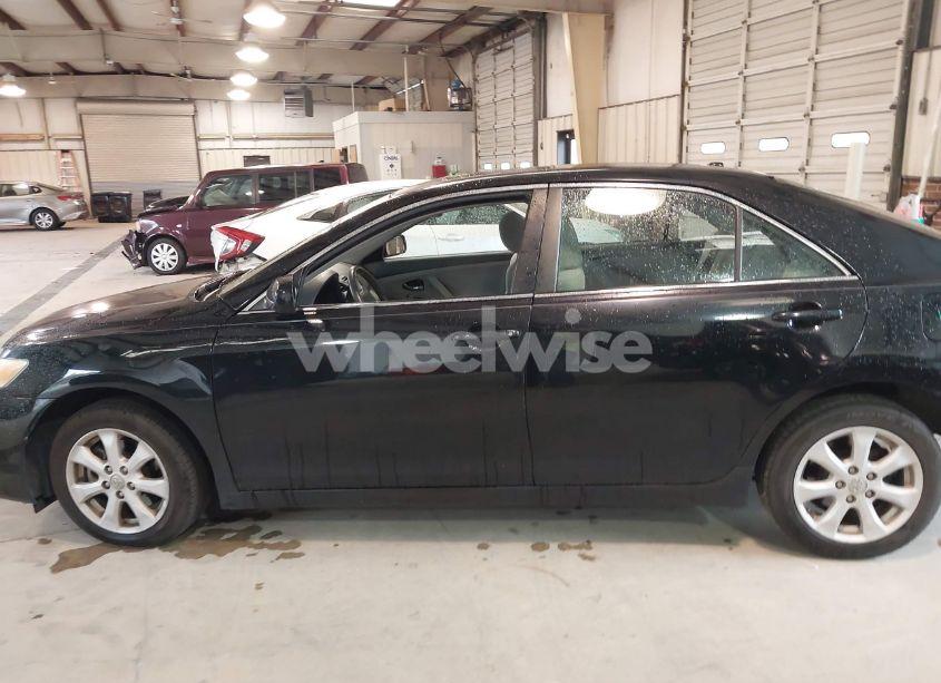 Photo 14 of 2011 Toyota Camry LE (VIN 4T1BF3EK3BU150484)