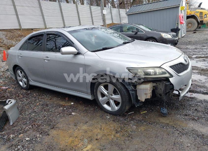 2011 Toyota Camry SE (VIN 4T1BF3EK3BU152378) main photo
