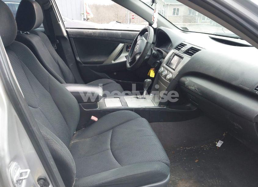 Photo 5 of 2011 Toyota Camry SE (VIN 4T1BF3EK3BU152378)