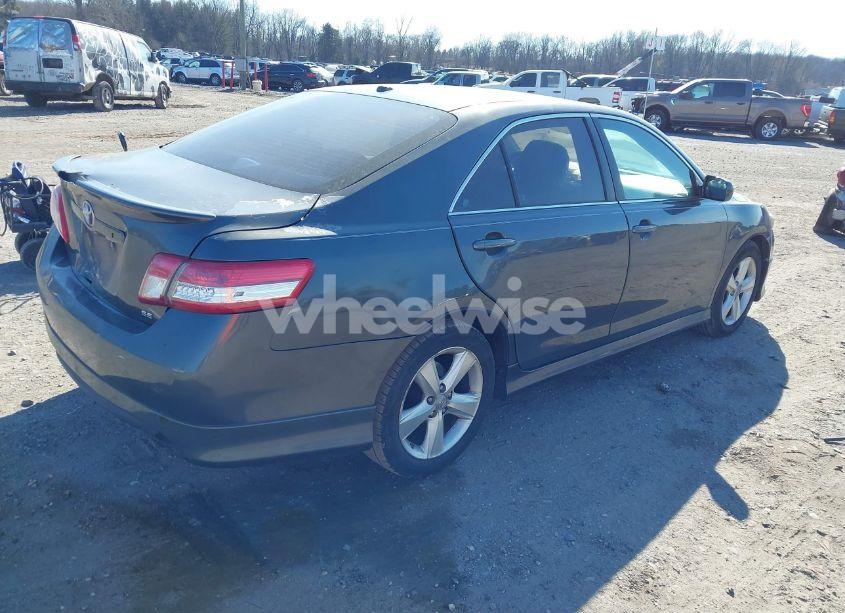 Photo 4 of 2011 Toyota Camry SE (VIN 4T1BF3EK3BU153773)