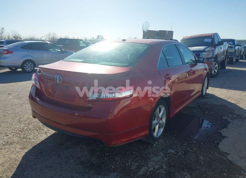 Photo 4 of 2011 Toyota Camry SE (VIN 4T1BF3EK3BU168449)