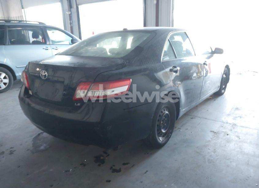 Photo 4 of 2011 Toyota Camry LE (VIN 4T1BF3EK3BU174204)