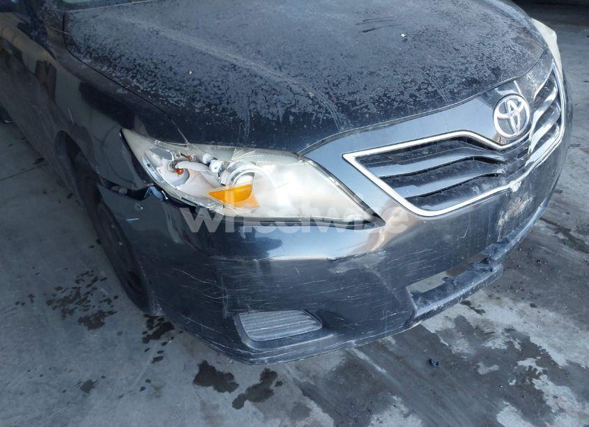 Photo 6 of 2011 Toyota Camry LE (VIN 4T1BF3EK3BU174204)