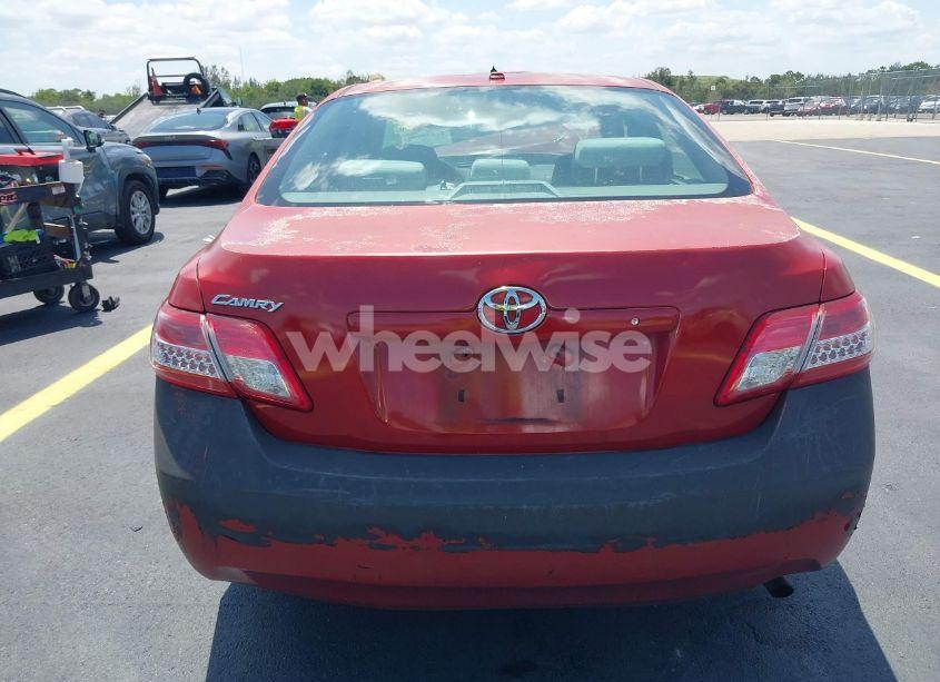 Photo 16 of 2011 Toyota Camry LE (VIN 4T1BF3EK3BU177524)