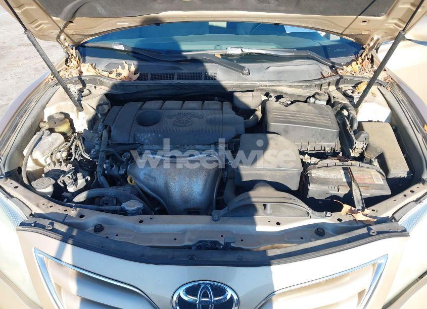 Photo 10 of 2011 Toyota Camry LE (VIN 4T1BF3EK3BU221053)