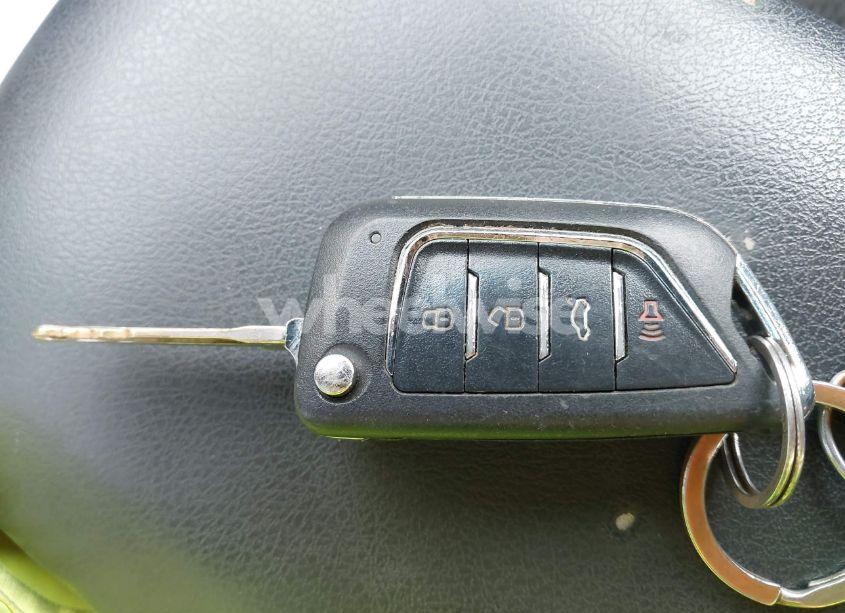 Photo 11 of 2011 Toyota Camry SE (VIN 4T1BF3EK3BU224812)