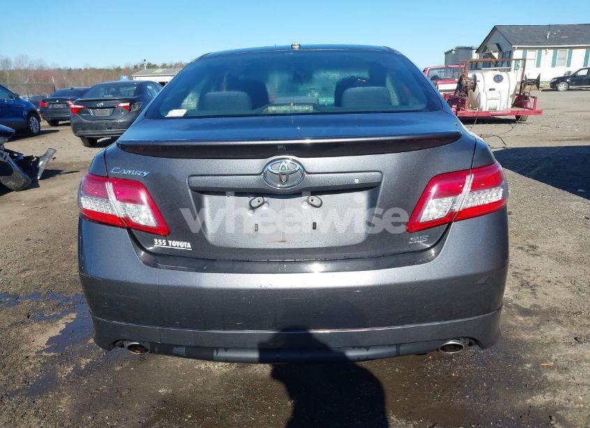 Photo 16 of 2011 Toyota Camry SE (VIN 4T1BF3EK3BU229430)