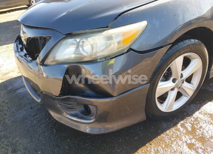 Photo 6 of 2011 Toyota Camry SE (VIN 4T1BF3EK3BU229430)