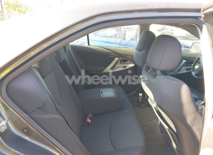 Photo 8 of 2011 Toyota Camry SE (VIN 4T1BF3EK3BU229430)