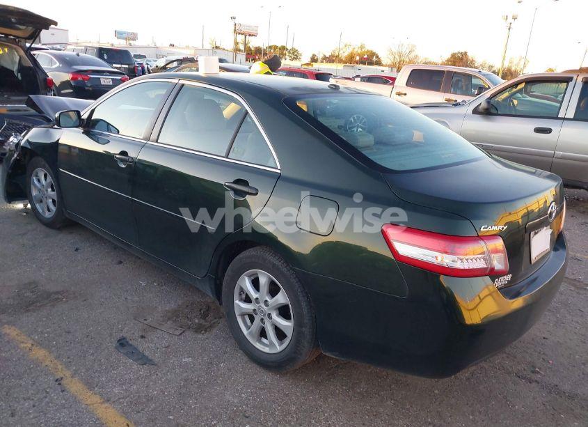 Photo 3 of 2011 Toyota Camry LE (VIN 4T1BF3EK3BU602336)
