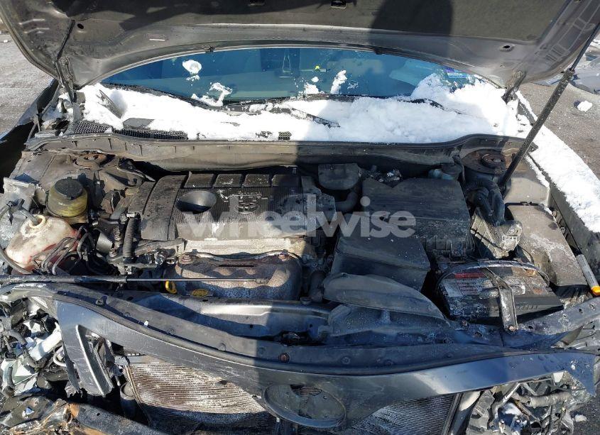 Photo 10 of 2011 Toyota Camry LE (VIN 4T1BF3EK3BU603499)