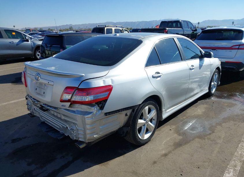 Photo 4 of 2011 Toyota Camry SE (VIN 4T1BF3EK3BU606502)