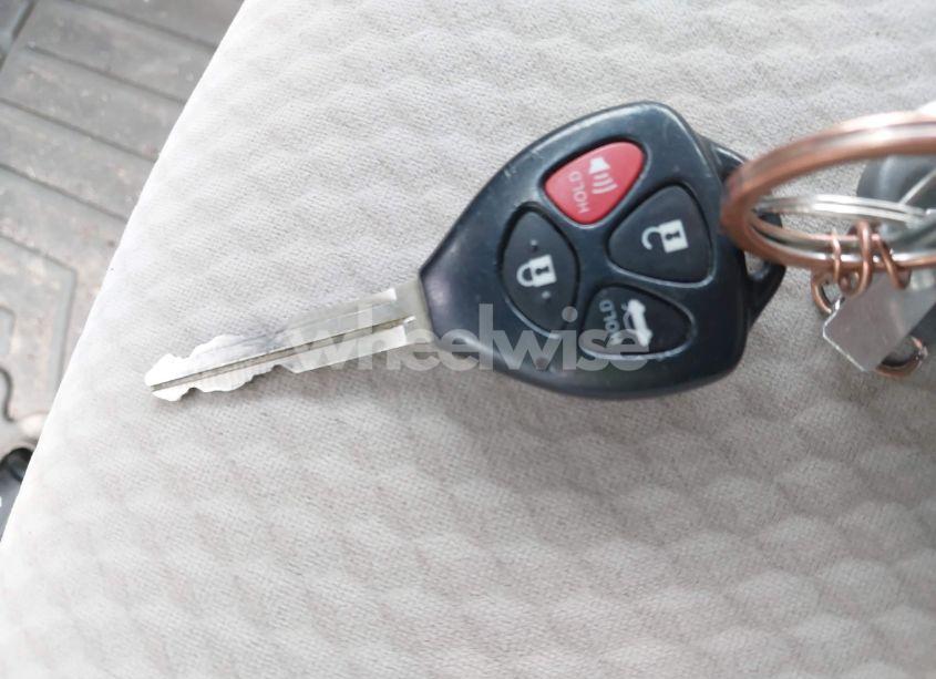 Photo 11 of 2011 Toyota Camry LE (VIN 4T1BF3EK3BU610789)