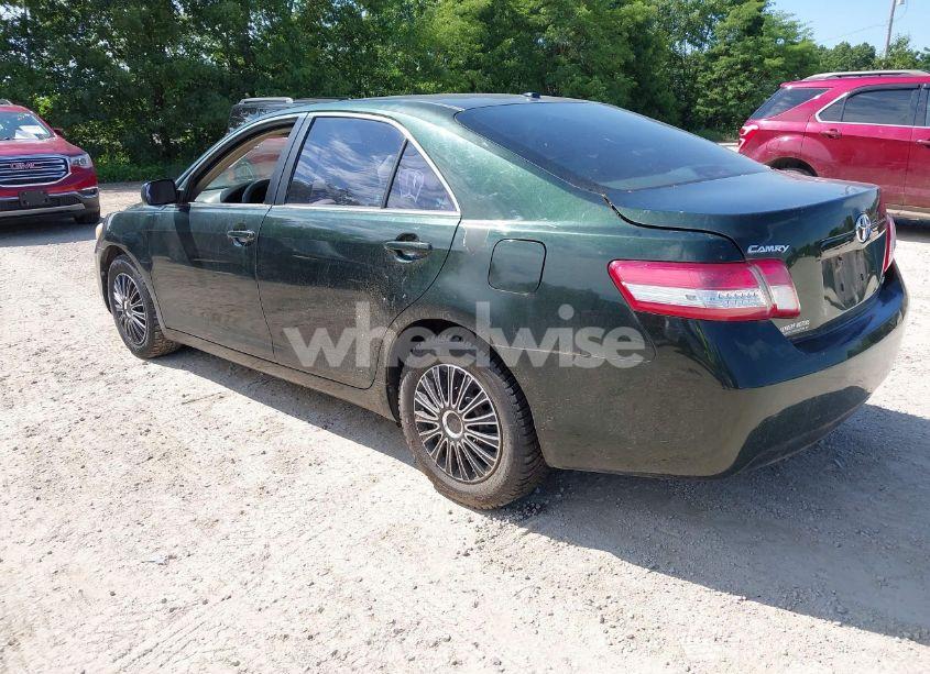Photo 3 of 2011 Toyota Camry LE (VIN 4T1BF3EK3BU613305)