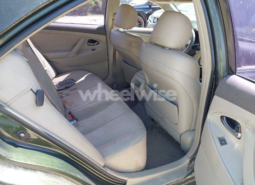 Photo 8 of 2011 Toyota Camry LE (VIN 4T1BF3EK3BU613305)