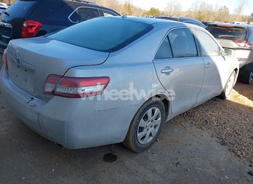 Photo 4 of 2011 Toyota Camry LE (VIN 4T1BF3EK3BU623977)