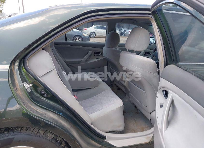 Photo 8 of 2011 Toyota Camry LE (VIN 4T1BF3EK3BU647292)