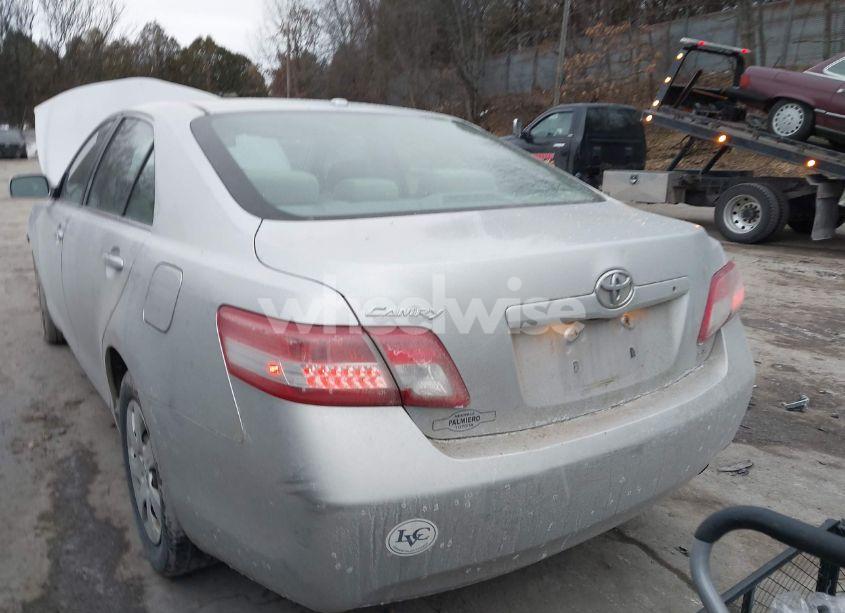Photo 12 of 2011 Toyota Camry LE (VIN 4T1BF3EK3BU660754)