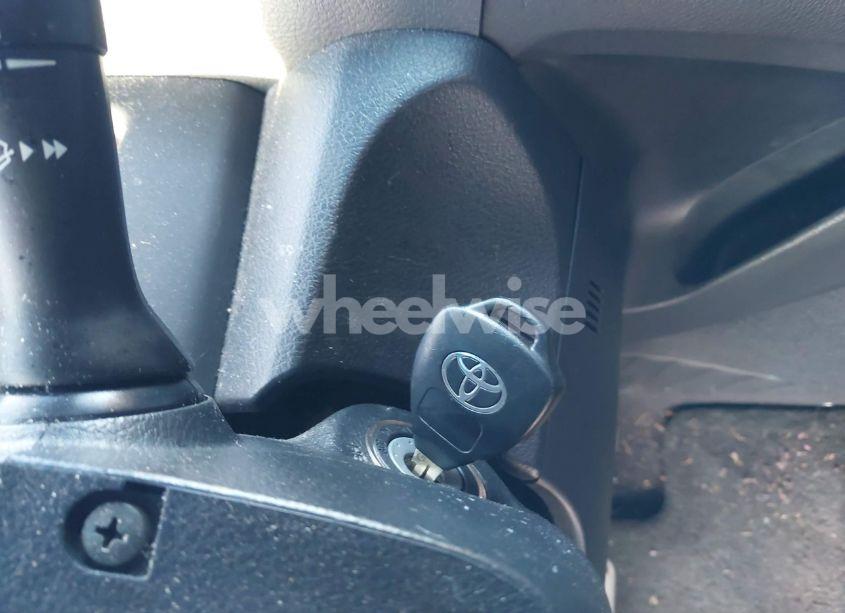 Photo 11 of 2011 Toyota Camry SE (VIN 4T1BF3EK3BU666134)