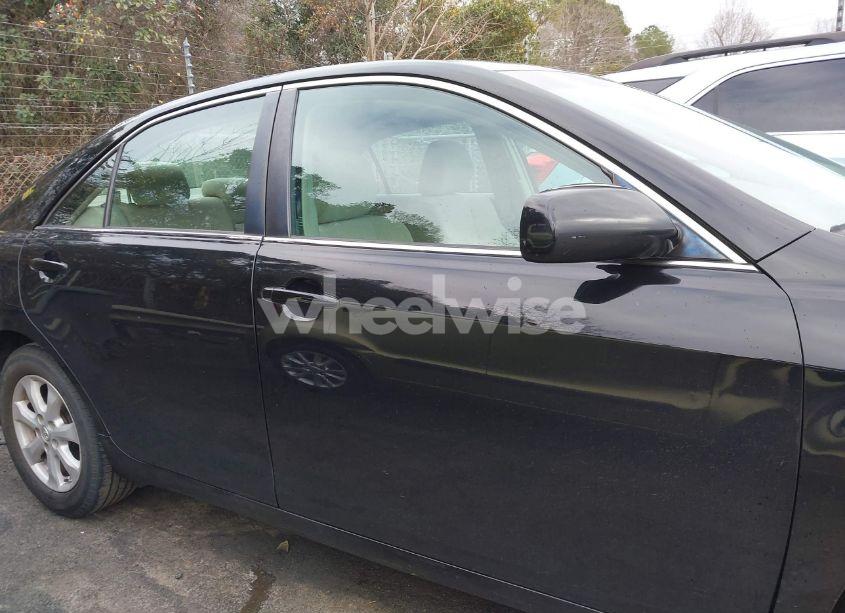 Photo 13 of 2011 Toyota Camry LE (VIN 4T1BF3EK3BU669194)