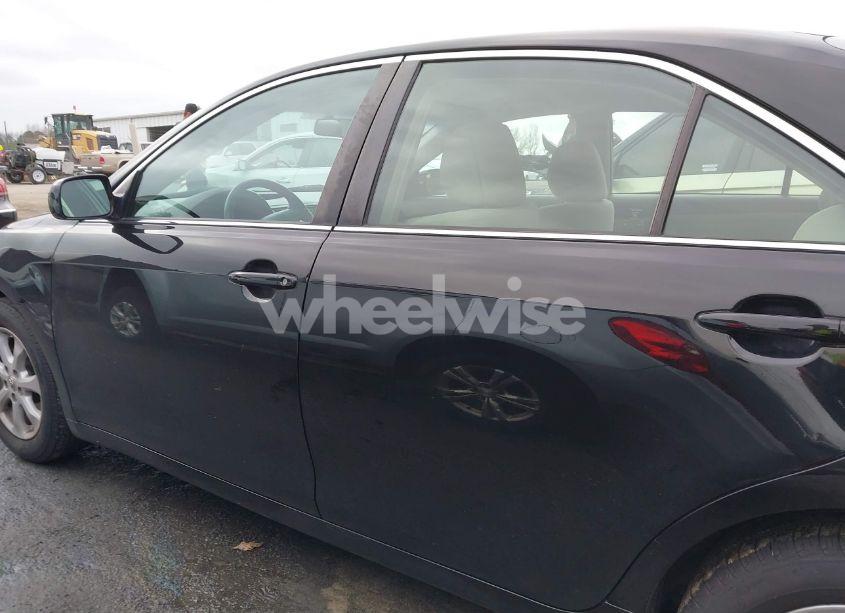 Photo 14 of 2011 Toyota Camry LE (VIN 4T1BF3EK3BU669194)