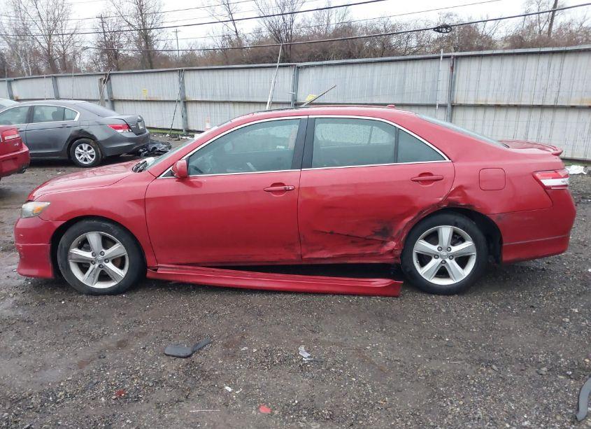 Photo 14 of 2011 Toyota Camry SE (VIN 4T1BF3EK3BU670393)