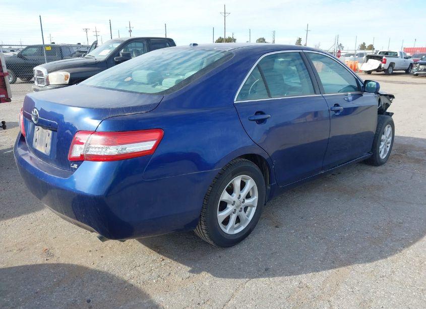 Photo 4 of 2011 Toyota Camry LE (VIN 4T1BF3EK3BU676551)