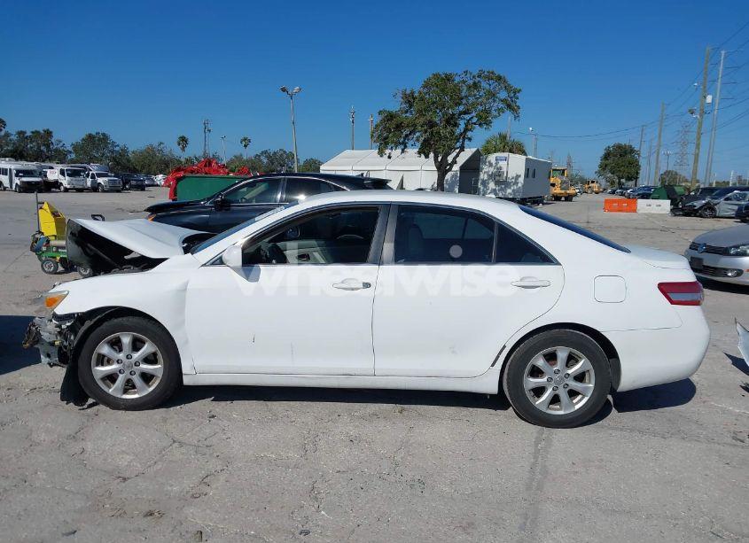 Photo 14 of 2011 Toyota Camry LE (VIN 4T1BF3EK3BU678493)