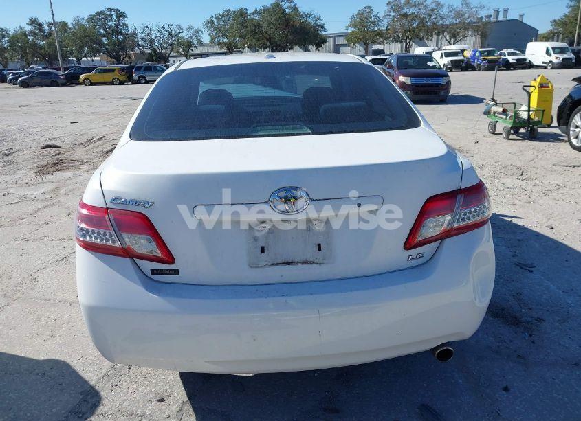 Photo 16 of 2011 Toyota Camry LE (VIN 4T1BF3EK3BU678493)