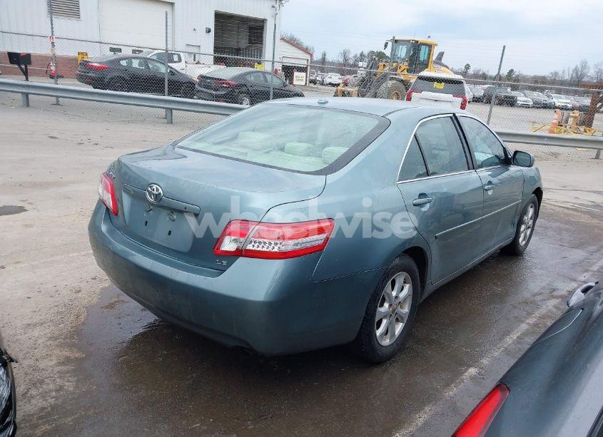 Photo 4 of 2011 Toyota Camry LE (VIN 4T1BF3EK3BU682687)