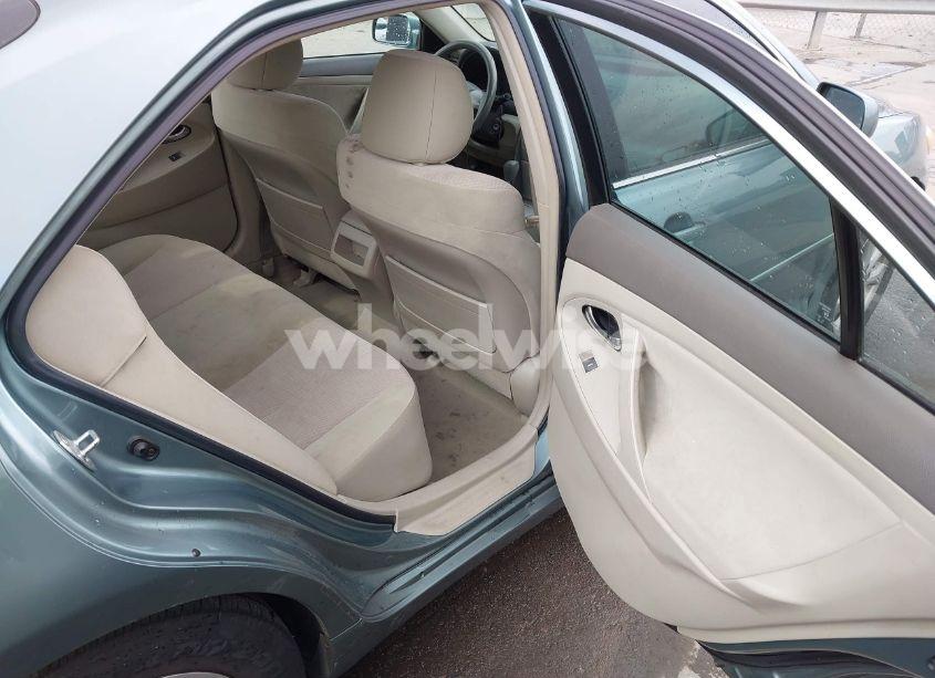 Photo 8 of 2011 Toyota Camry LE (VIN 4T1BF3EK3BU682687)