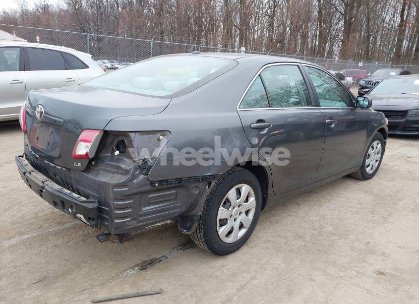 Photo 4 of 2011 Toyota Camry LE (VIN 4T1BF3EK3BU688358)