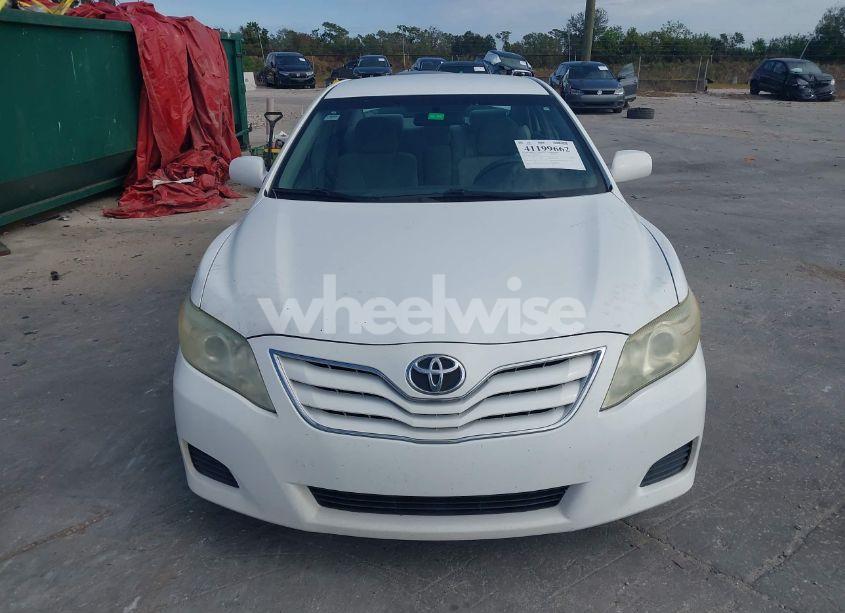 Photo 12 of 2011 Toyota Camry (VIN 4T1BF3EK3BU697075)