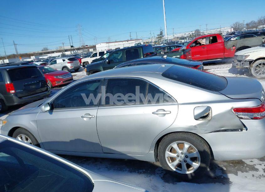 Photo 14 of 2011 Toyota Camry LE (VIN 4T1BF3EK3BU715865)