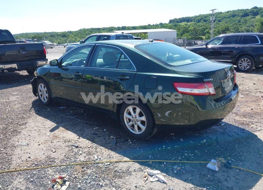 Photo 3 of 2011 Toyota Camry LE/SE/XLE (VIN 4T1BF3EK3BU718717)