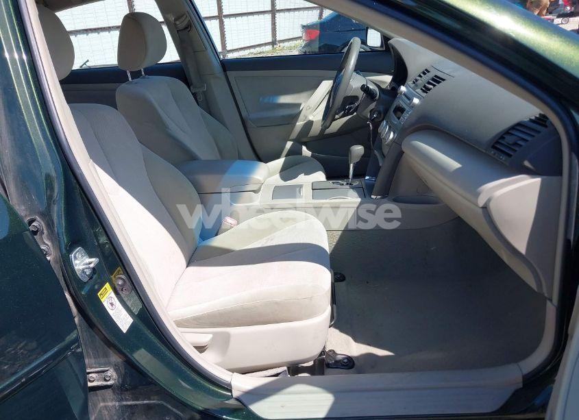 Photo 5 of 2011 Toyota Camry LE/SE/XLE (VIN 4T1BF3EK3BU718717)