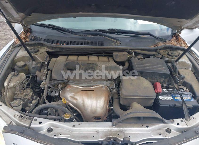 Photo 10 of 2011 Toyota Camry LE (VIN 4T1BF3EK3BU728485)