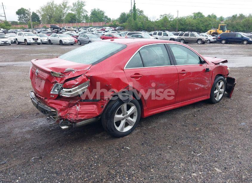 Photo 4 of 2011 Toyota Camry SE (VIN 4T1BF3EK3BU731192)