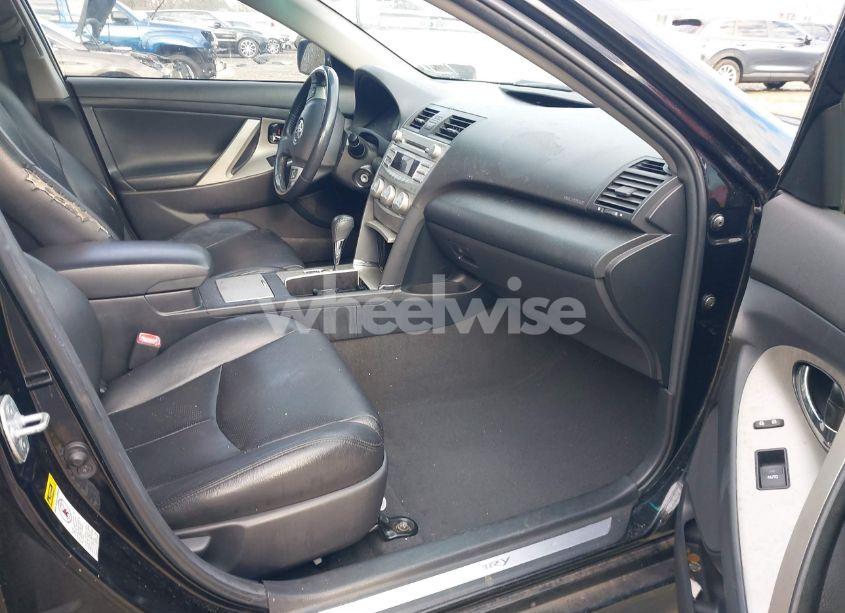 Photo 5 of 2011 Toyota Camry SE (VIN 4T1BF3EK3BU755055)