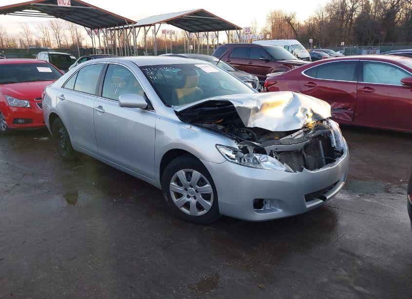 2011 Toyota Camry (VIN 4T1BF3EK3BU756349) main photo