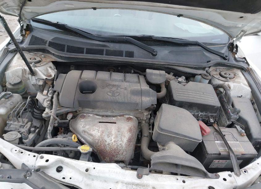 Photo 10 of 2011 Toyota Camry LE (VIN 4T1BF3EK3BU759820)