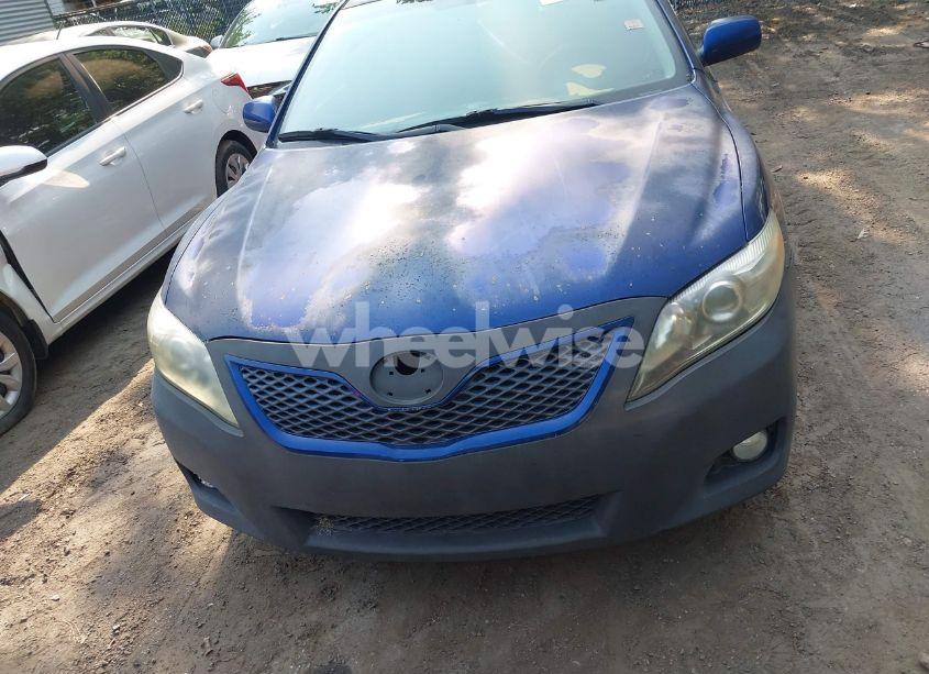 Photo 6 of 2011 Toyota Camry SE (VIN 4T1BF3EK3BU769876)