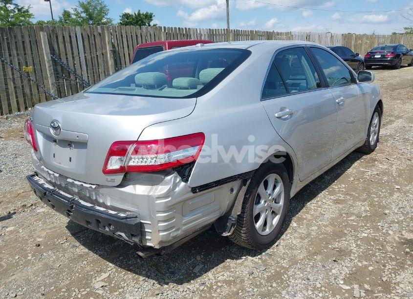 Photo 4 of 2011 Toyota Camry LE (VIN 4T1BF3EK3BU770056)